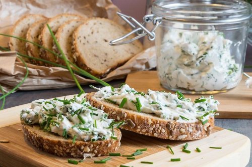 This Creamy, Zesty Herb & Feta Cheese Appetizer Recipe Is What to Spread On Your Bread | Appetizers | 30Seconds Food