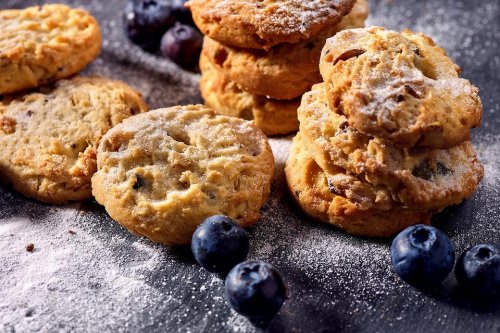 Blueberry Oatmeal Cookies Recipe: This Easy Oatmeal Cookie Recipe Is a Welcome Surprise