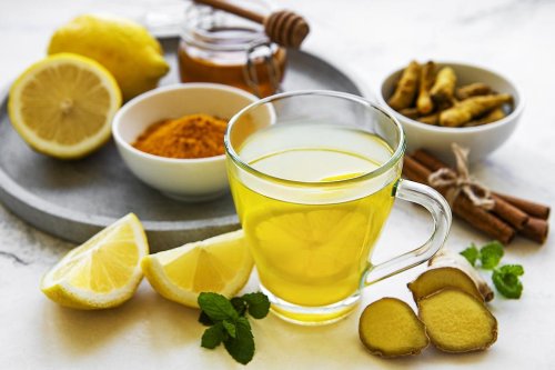 Gwyneth Paltrow’s Honey Turmeric Drink Recipe: A Healthy Anti-inflammatory Tonic