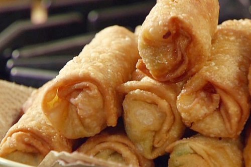 Hot Apple Pie Egg Rolls Recipe With Caramel Dipping Sauce Is Like Apple Pie In the Palm of Your Hand