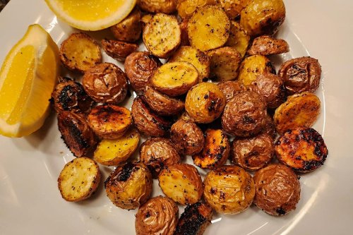 Crispy Roasted Lemon Pepper Potatoes Recipe Is An Explosion of Flavor