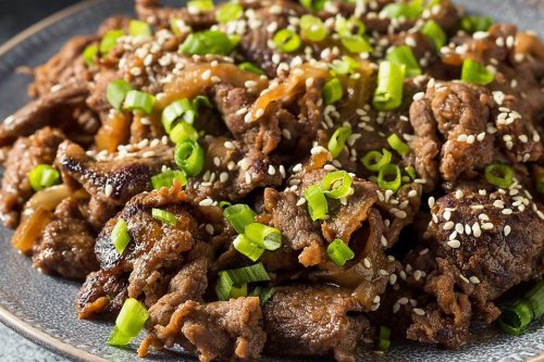 This Bangin' Korean Beef Bulgogi Stir Fry Recipe Is Fire (Cooks In 10 Minutes)