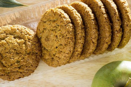 Easy Apple Oatmeal Cookie Recipe Starts With a Box Cake Mix