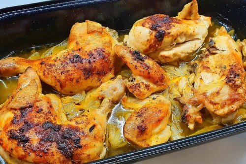 Baked Chicken Recipe With Caramelized Onion Gravy: This 4-Ingredient Chicken Recipe Is Foolproof | Poultry | 30Seconds Food