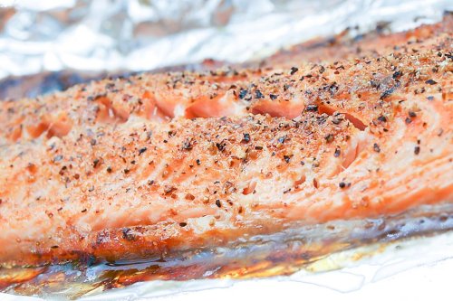 Lemon Butter Salmon Recipe: This Easy Garlic Salmon Wrapped In Foil Is Delicious Oven Baked or Grilled | Seafood | 30Seconds Food