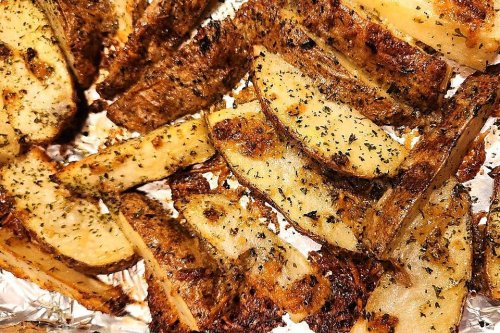 Secret Ingredient Crispy Roasted Potatoes Recipe: The Best Potatoes You've Ever Eaten? | Side Dishes | 30Seconds Food