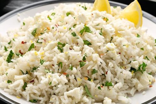 Lemon & Garlic Greek Rice Recipe Helps You Think Outside the Box | Side Dishes | 30Seconds Food