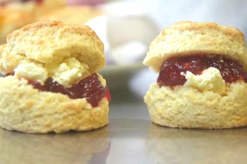 Queen Elizabeth's Favorite English Tea Scones Recipe From Her Former Royal Chef | British Recipes | Video | 30Seconds Food