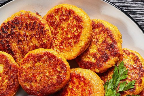 Easy 4-Ingredient Squash Patties Recipe Is Side Dish Perfection