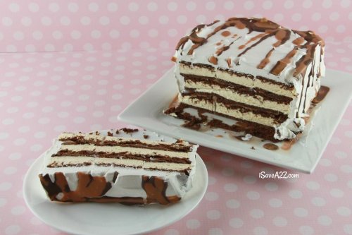 This Easy Ice Cream Sandwich Cake Recipe Will Wow Your Friends & Family