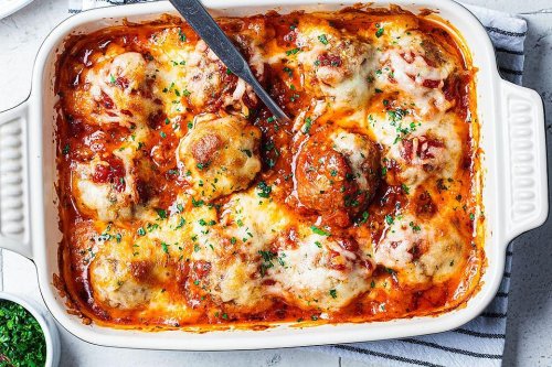 Easy Spicy Ground Beef Meatball Casserole Recipe Is Super Cheesy | Casseroles | 30Seconds Food