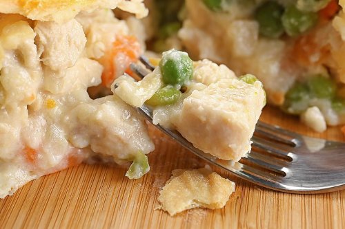 Easiest Chicken Pot Pie Recipe Ever: 6-Ingredient Chicken Pot Pie Recipe Is on the Table in 30 Minutes | Poultry | 30Seconds Food