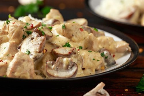 20-Minute One-Pan Creamy Mushroom Chicken Recipe: What Dinner Is All About | Poultry | 30Seconds Food