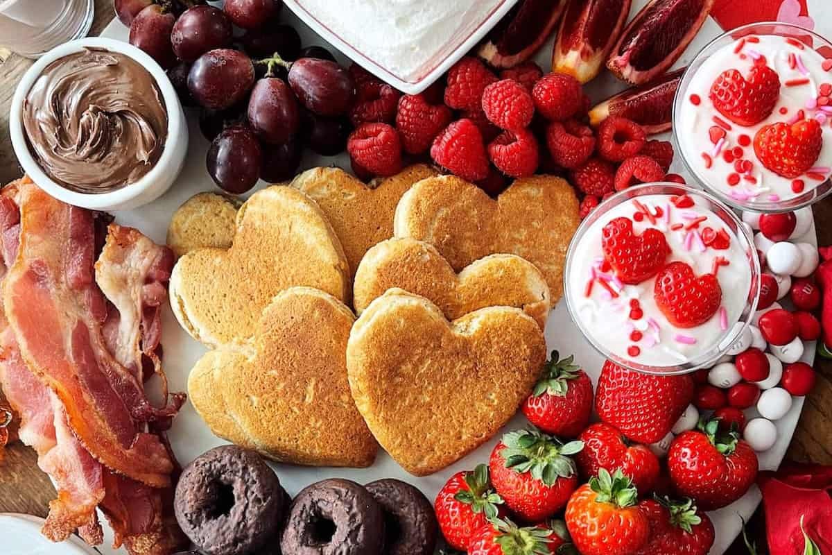 Valentine's Day Easy Recipes and Ideas - cover