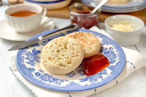 Crumpet Recipe for Breakfast or Teatime