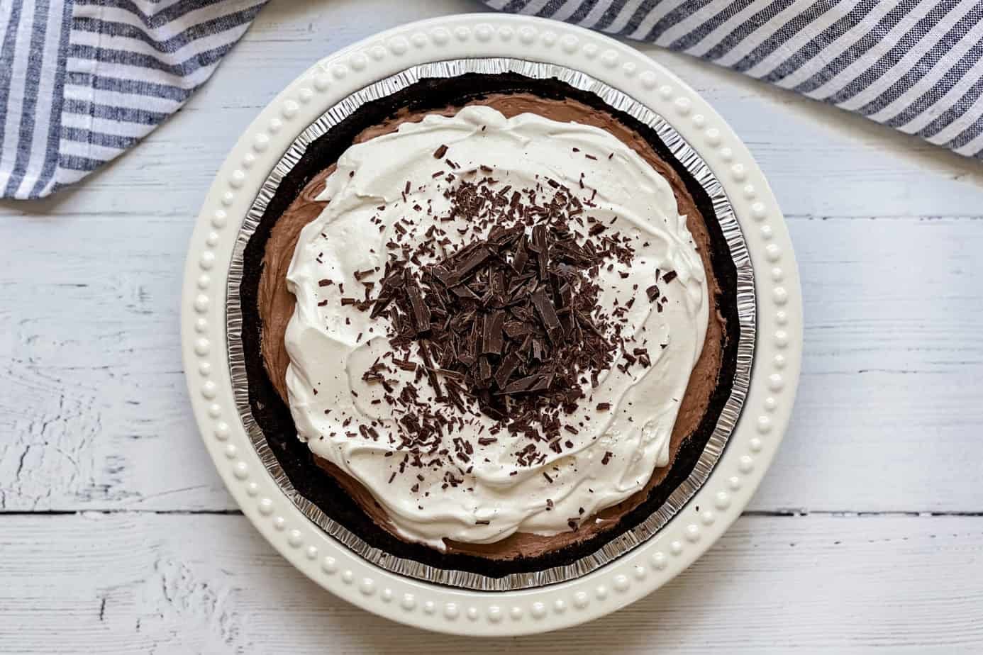 No Bake 3 Ingredient Chocolate Pie