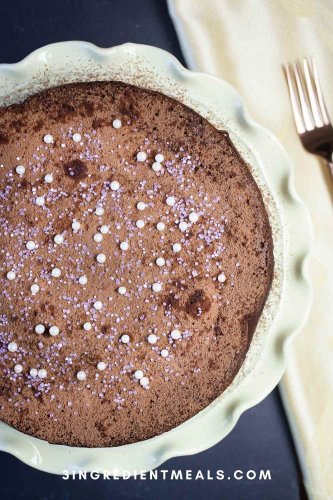 The World’s Best Flourless Chocolate Cake Only Takes 3 Ingredients To Make