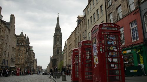 Best Area to Stay in Edinburgh