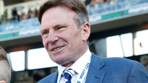 AFL great Sam Newman left 'devastated' after wife Amanda ...