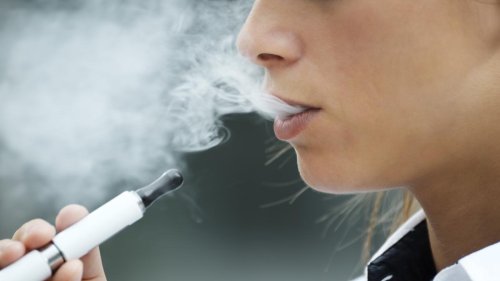 NSW crackdown on illegal e-cigarettes, vapes and liquids containing nicotine