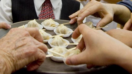 Popular Sydney and Melbourne dumpling restaurant Din Tai Fung fined for 'calculated' plan to rob staff