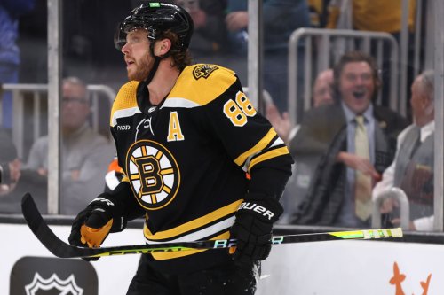 Bruins Winger David Pastrnak Earns First Accolade Of Season | Flipboard