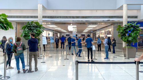 Apple Oakridge Centre will permanently close exactly 11 years after opening