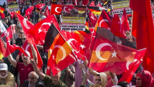 Germany: Turks protest one-sided Armenian motion