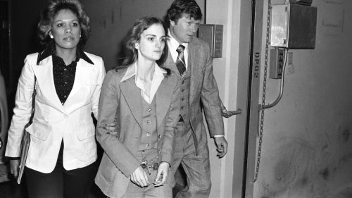 Patty Hearst was an American heiress kidnapped by left-wing guerrillas. Then she joined their cause