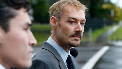 The Loop: Daniel Johns avoids jail, cargo ship crew rescued, Boris Johnson faces leadership questions, banks pass on rate rise