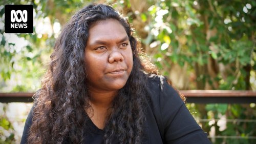 Melissa didn't think uni was for her. Now she's the first graduate from her community in 36 years
