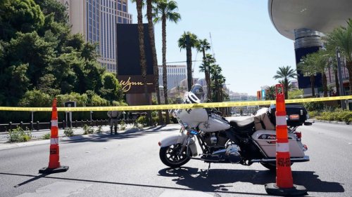 2 dead, 3 in critical condition from stabbings outside Las Vegas casino: Police