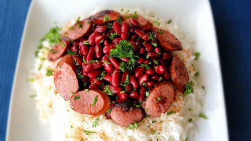 Chef's red beans and rice with smoked sausage is a recipe for money-saving success