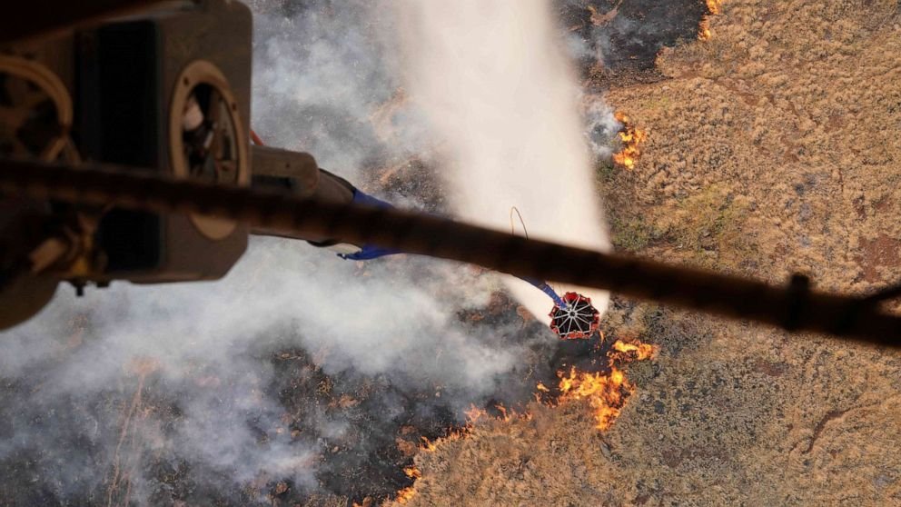 How the US military is helping put down Hawaii's wildfires
