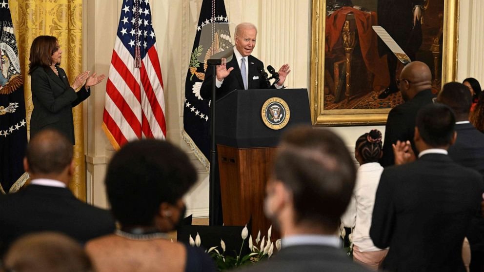 Biden orders federal policing reform on 2nd anniversary of George Floyd's killing