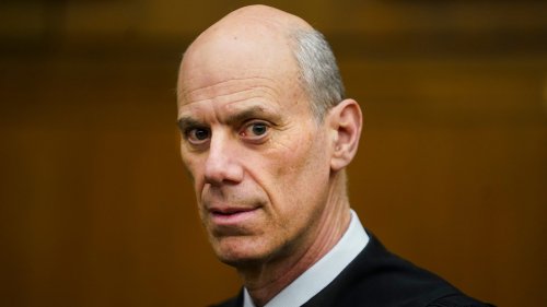 'Woefully insufficient': Federal judge accuses Justice Department of evading 'obligations' to comply with deportation flights request