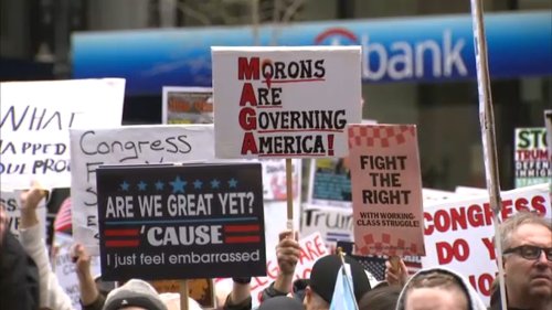 Chicago protesters oppose Trump's policies on immigration, key issues: 'Horrible administration'