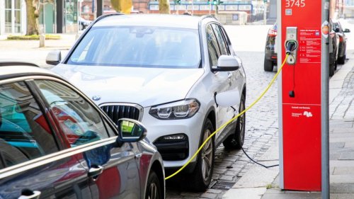 E-Autos: Hamburger Senat macht Strom nun deutlich teurer