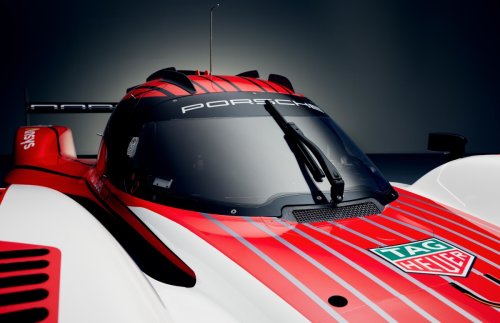 Porsche unveils its new trophy hunter, the 963