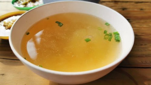 The Best Bone Broth: An Easy Home Remedy for Immune and Gut Health