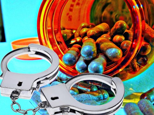 Man Left Sitting in Prison for Months for "Possession" of Vitamins - Activist Post