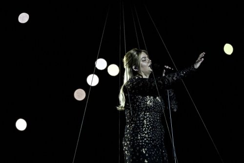 Eurovision : "Je suis choquée", "gagnante"... la réaction sans appel des internautes à la prestation de Louane
