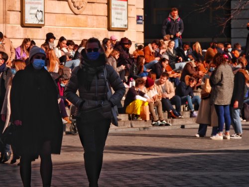 Covid-19 : peut-on dire que la pandémie est derrière nous ?