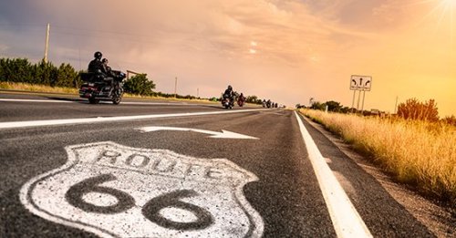 Mit dem Motorrad verreisen: Planung, Zubehör und Kosten