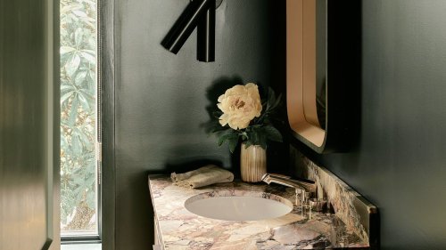 Psicologia dei colori, quali sono le tonalità ideali per il bagno?