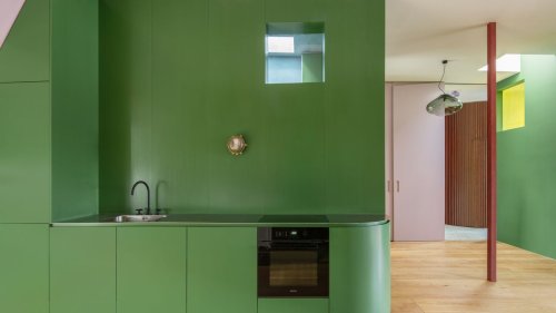Dieses Penthouse in Berlin Charlottenburg bildet mit 400 Quadratmetern über den Dächern eine eigene kleine Stadt