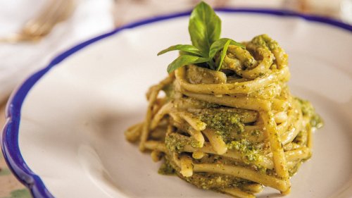 Pesto selber machen: Die „Pasta Queen“ verrät ihr persönliches Rezept