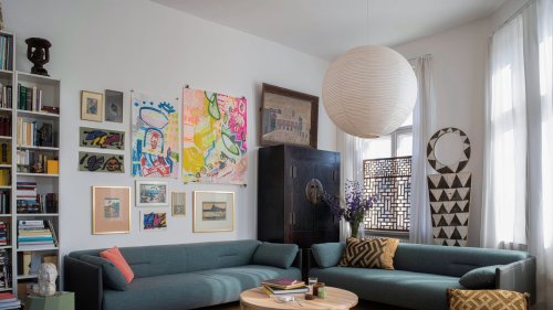 Frisches Design, uraltes Handwerk, zeitgenössische Kunst – Studio 4 Berlin gestaltet ein außergewöhnliches Wohnzimmer