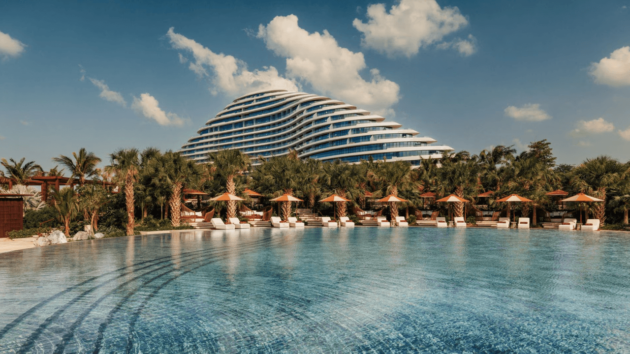 So spektakulär ist das „Jumeirah Marsa Al Arab“ in Dubai: Alles, was Sie über das neue Luxus-Resort wissen müssen