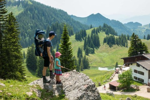 Hüttenübernachtung Chiemgauer Alpen: Auf der Priener Hütte mit Kindern übernachten